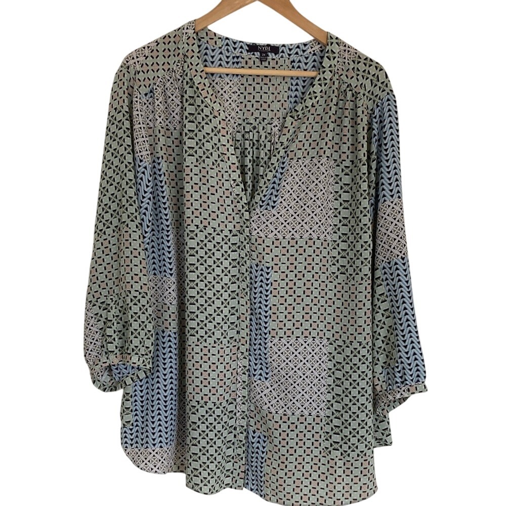 NYDJ Womens 3/4 Sleeve Blouse Size 2X Demuth Geo Print Hidden Button